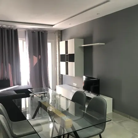 Lägenhet Luxury Suites Fuengirola